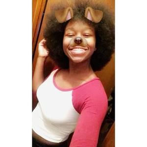 Meet your Posher, Brielle